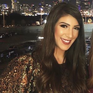 Meet your Posher, Lianna